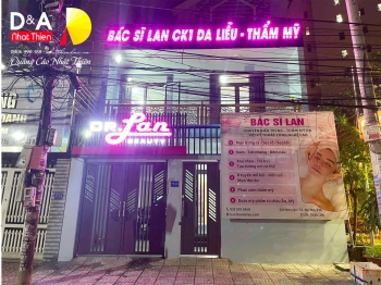 Chữ nổi mica có đèn